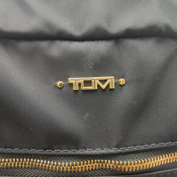 NWT Tumi Voyageur Carson Expandable Commuter Backpack - Picture 4 of 8
